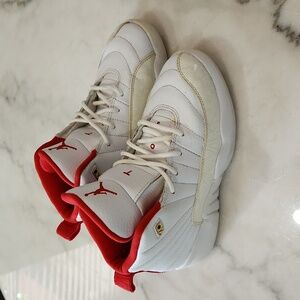 Jordan Boy's Sneaker Size 1.5Y